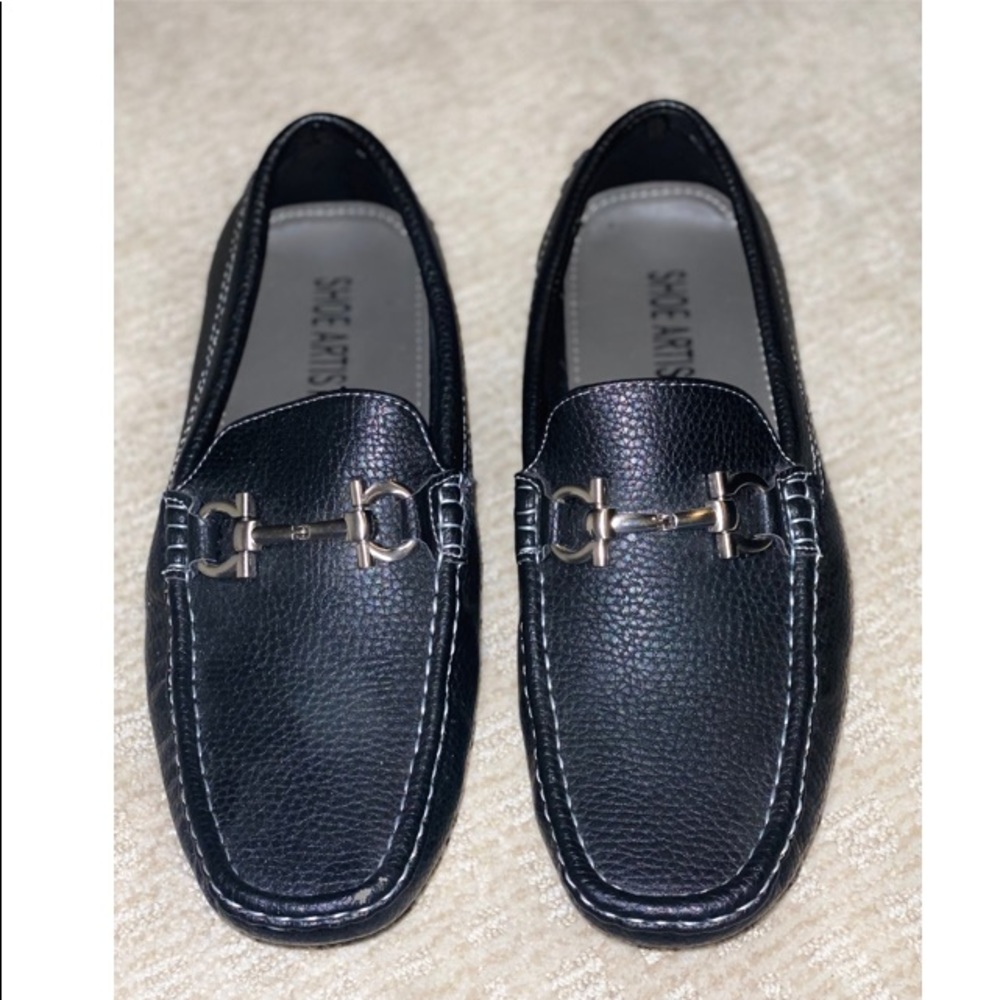 Men’s Shoe Artists loafers